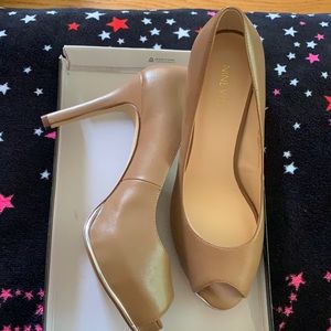 Nine West Natural color high heels